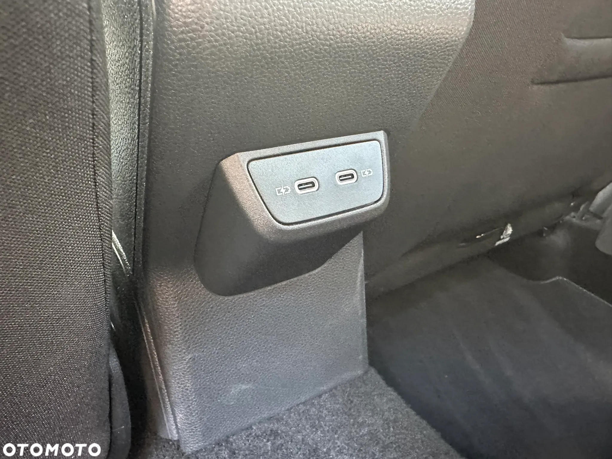 Volkswagen Taigo 1.5 TSI ACT R-Line Plus DSG - 21