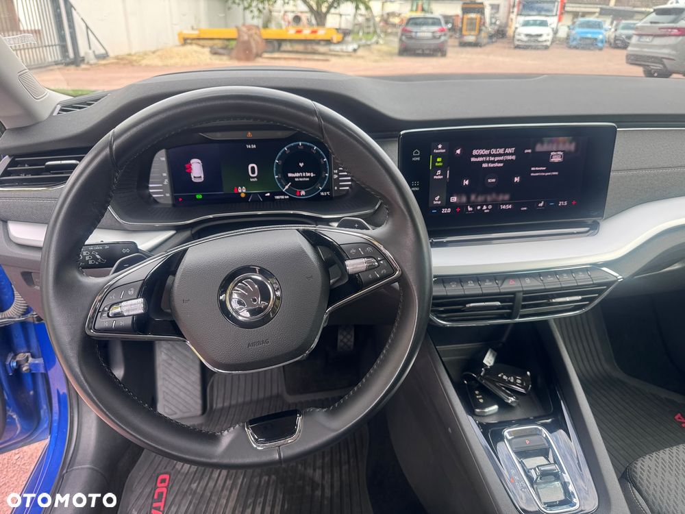 Skoda Octavia 2.0 TDI DSG First Edition - 34