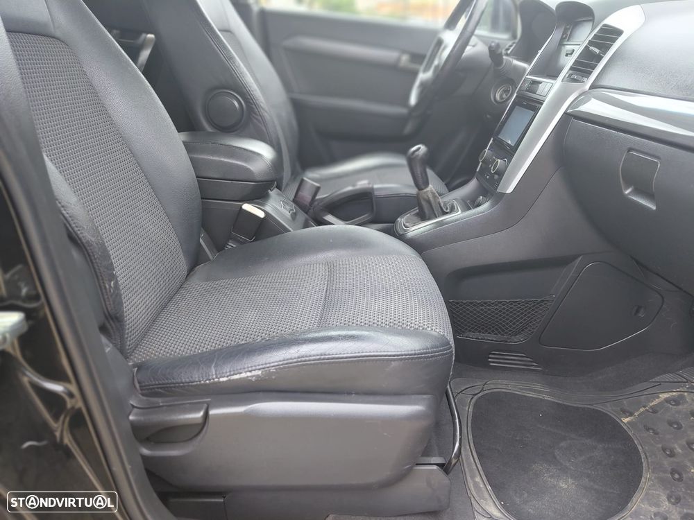 Chevrolet Captiva 2.0 VCDi Seven 7L - 25