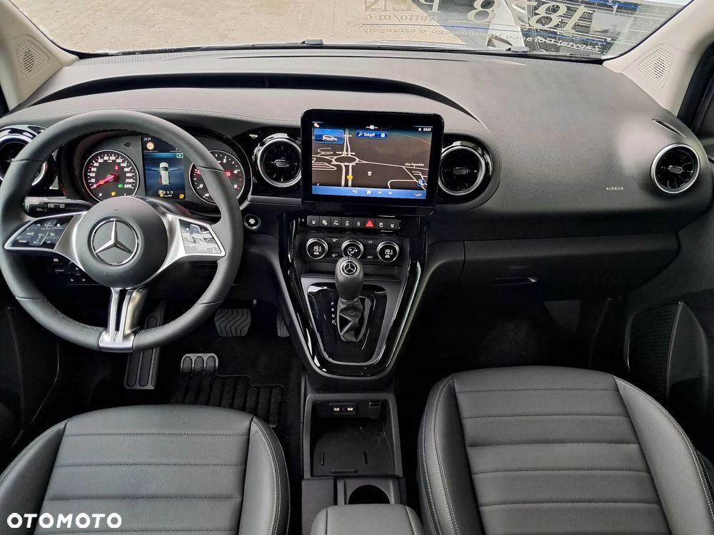 Mercedes-Benz Klasa T 180 d Progressive - 13