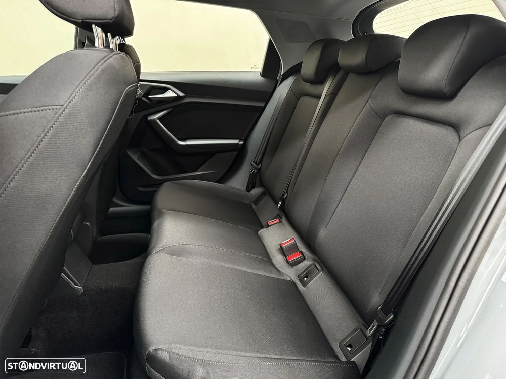 Audi A1 Sportback 25 TFSI Advanced - 9