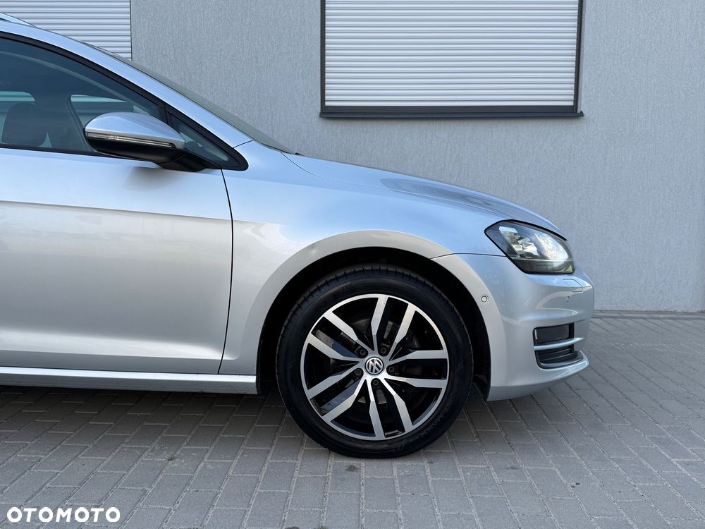 Volkswagen Golf 1.4 TSI BMT Highline - 12