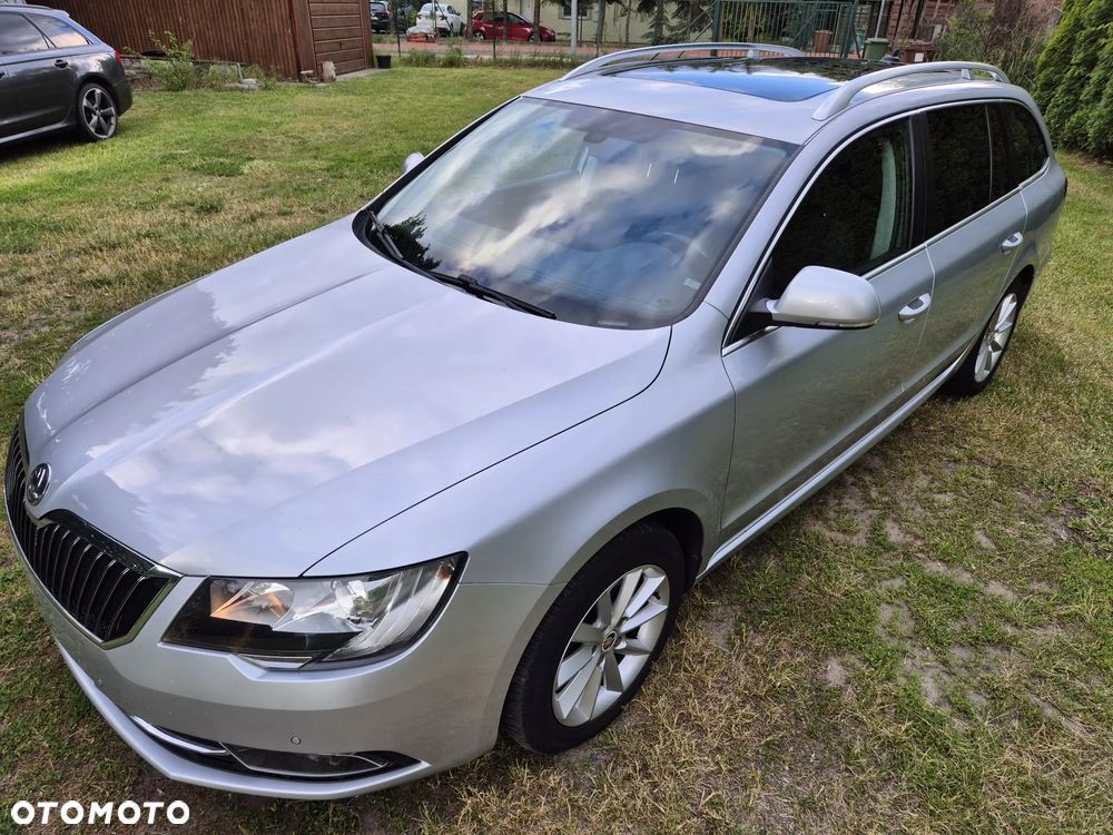 Skoda Superb 1.6 TDI Green tec Ambition - 8