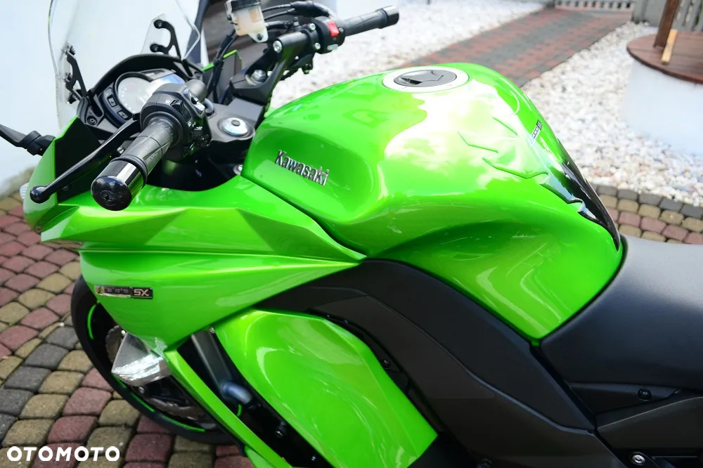Kawasaki Ninja 1000 SX - 26