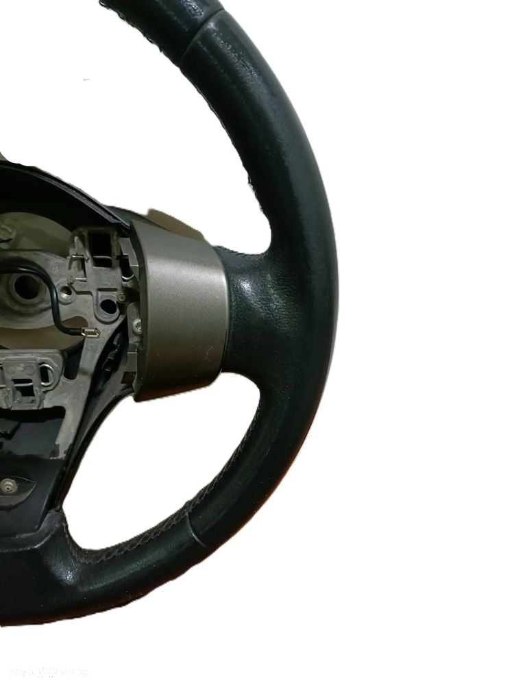 TOYOTA YARIS II 05-11 kierownica multifunkcyjna multifunkcja  * - 2
