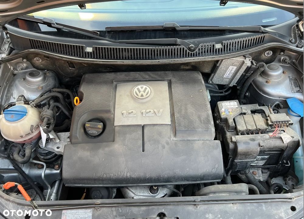 Volkswagen Polo 1.2 12V Comfortline - 4