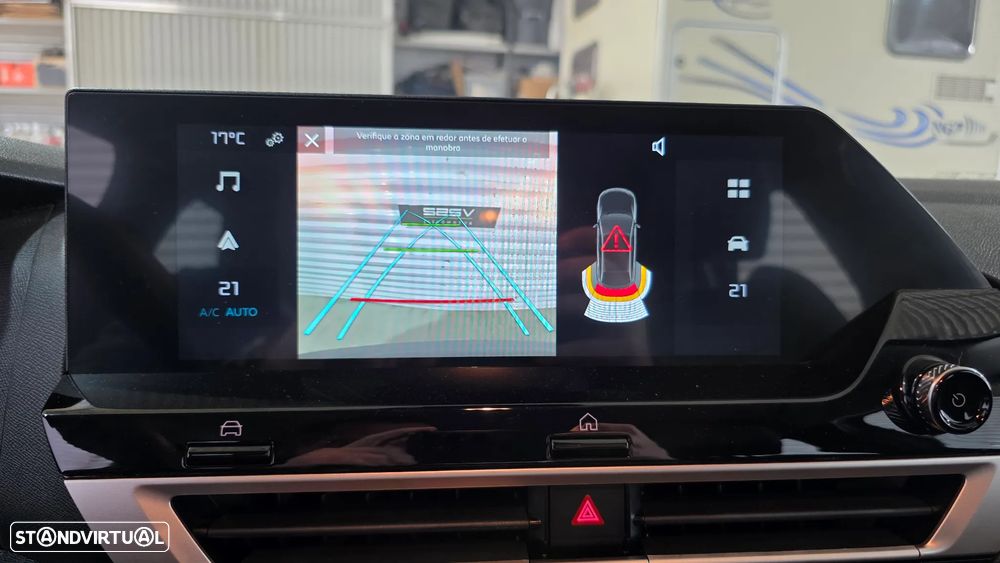 Citroën e-C4 136 YOU - 13