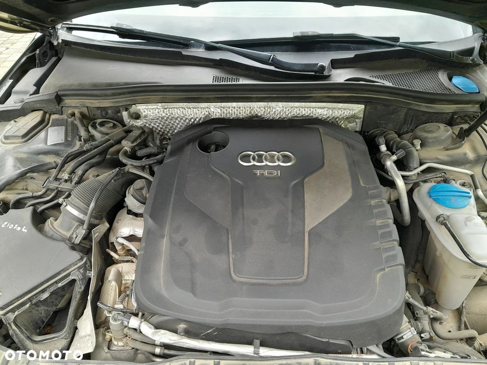 Audi A4 Avant 2.0 TDI DPF multitronic S line Sportpaket - 11