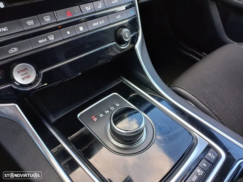 Jaguar XF Sportbrake 2.0 D R-Sport AWD Aut. - 44