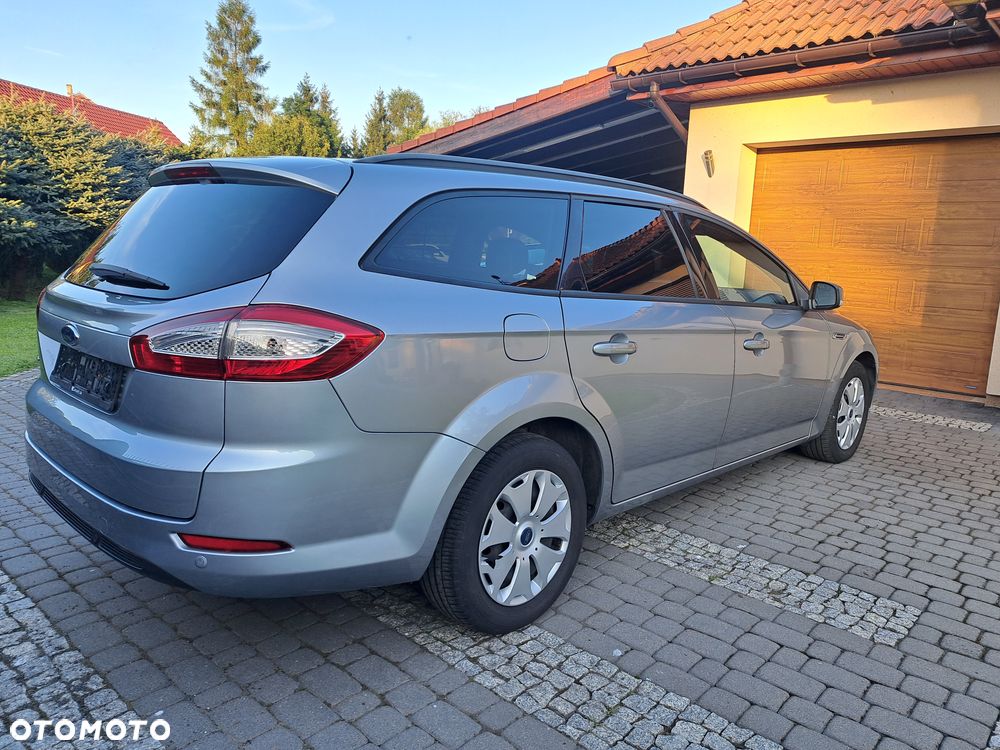 Ford Mondeo 2.0 TDCi Champions Edition - 6