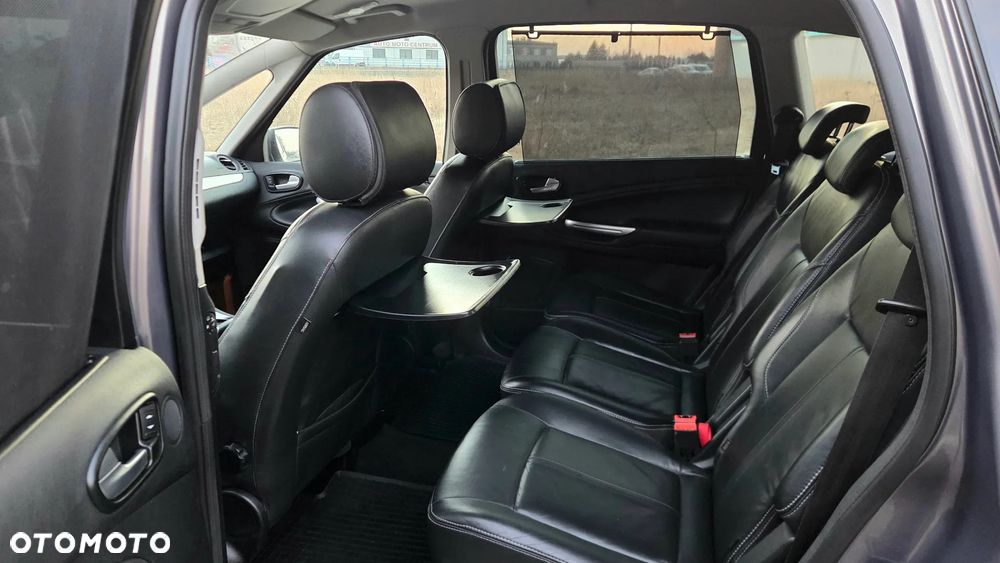 Ford S-Max 2.0 TDCi DPF Titanium X - 22