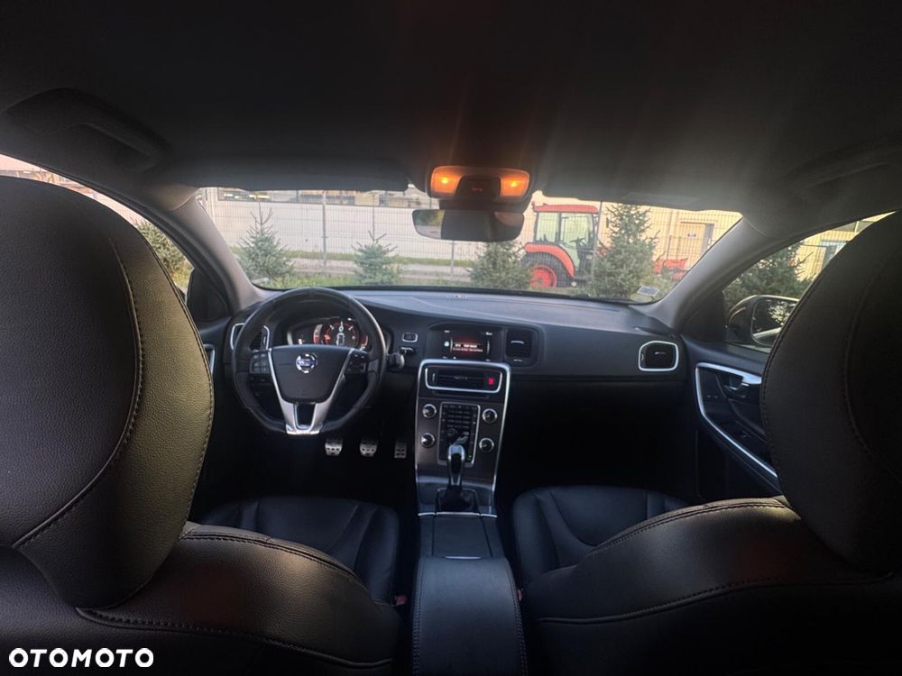 Volvo S60 - 6