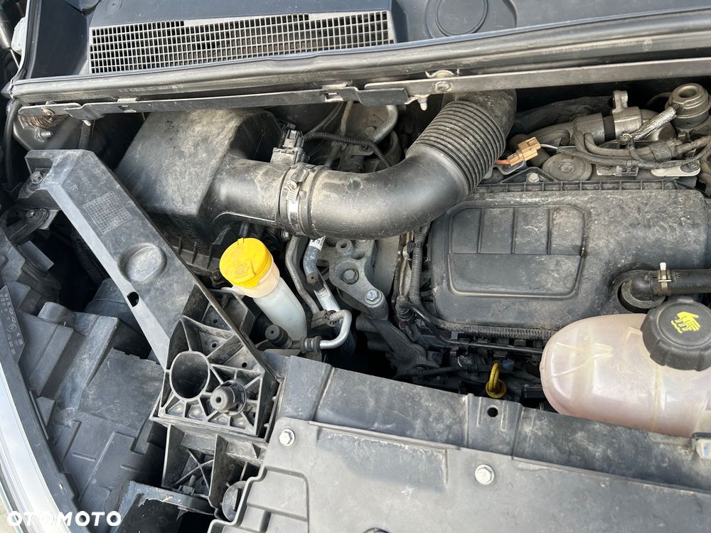 Renault Trafic - 26