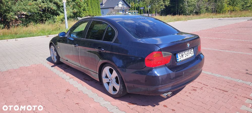 BMW Seria 3 318i - 6