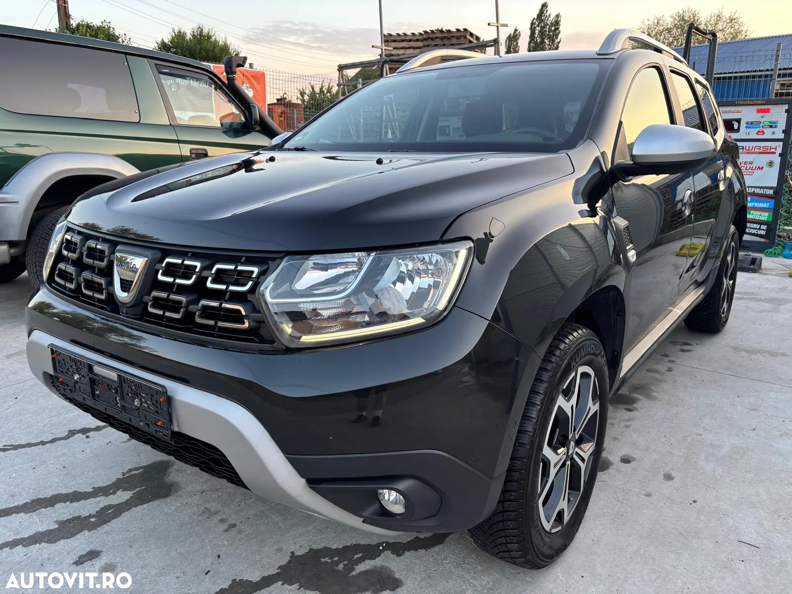 Dacia Duster TCe 150 2WD GPF Sondermodell Adventure - 2