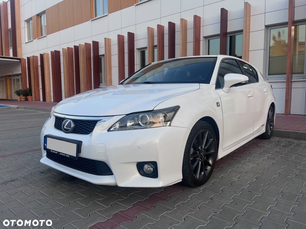 Lexus CT 200h F Sport - 1