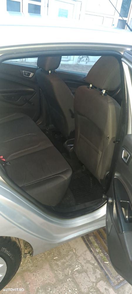 Ford Fiesta 1.6 TDCI DPF Titanium - 15