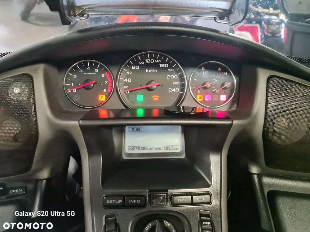 Honda GL - 18