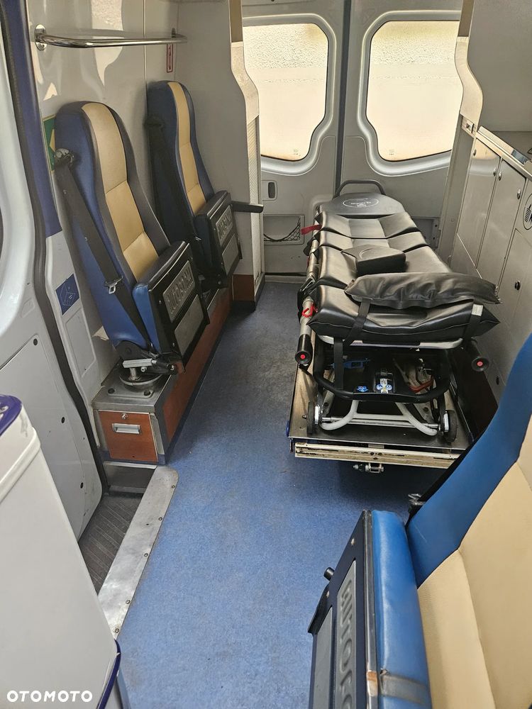 Mercedes-Benz Autoform Sprinter 318 CDI - 13