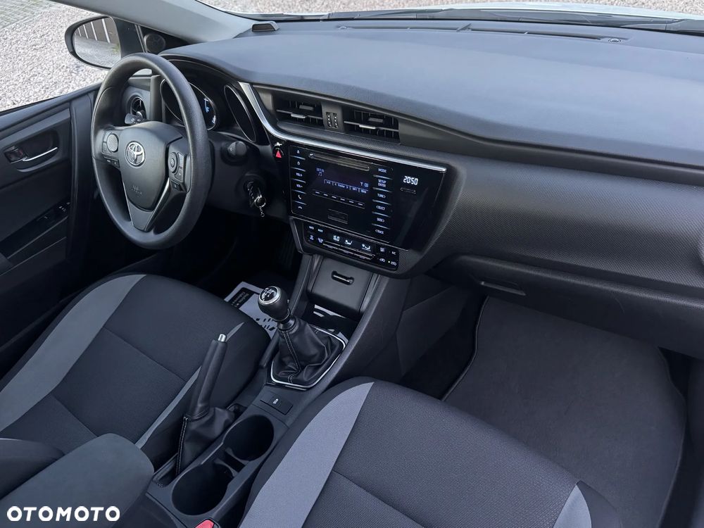 Toyota Auris 1.4 D-4D Premium - 5