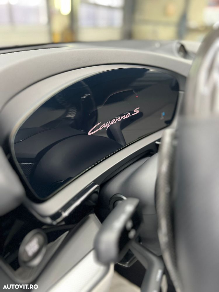 Porsche Cayenne Tiptronic S Black Edition - 16