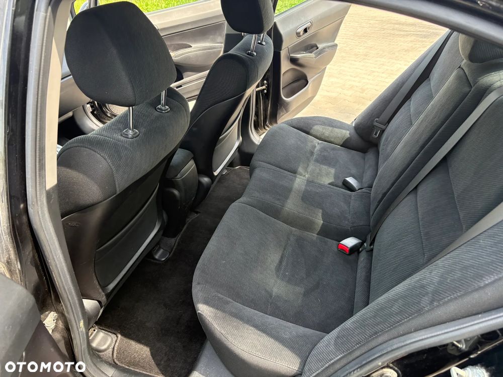 Honda Civic 1.8 Comfort - 13