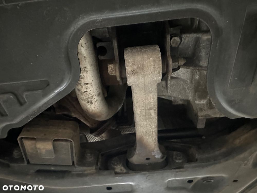 Kia Sportage 1.7 CRDI L 2WD - 28