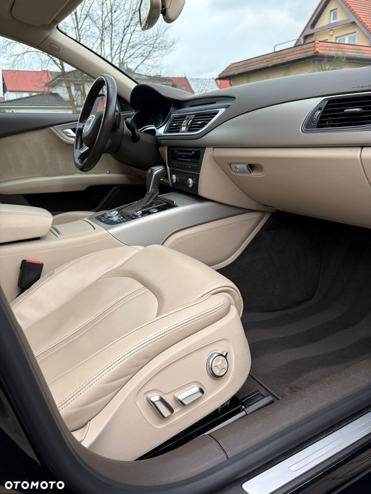 Audi A7 Sportback 2.0 TFSI S tronic - 17