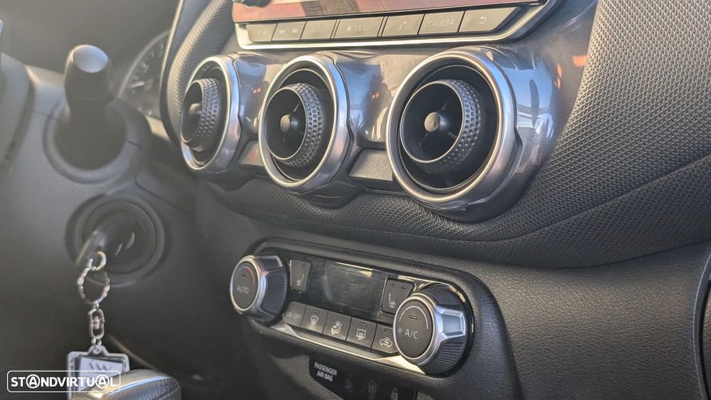 Nissan Juke 1.0 DIG-T N-Connecta NAV. DCT - 11