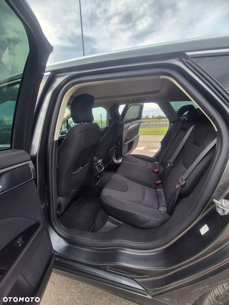 Ford Mondeo 2.0 TDCi Titanium - 18
