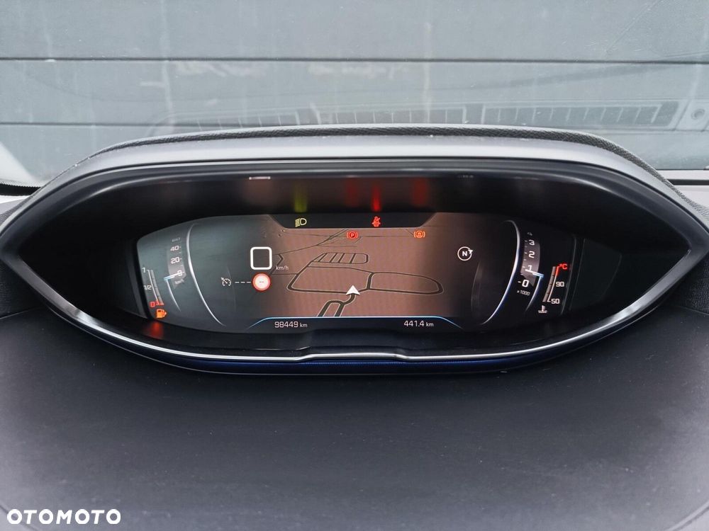 Peugeot 3008 1.2 PureTech Allure S&S - 27