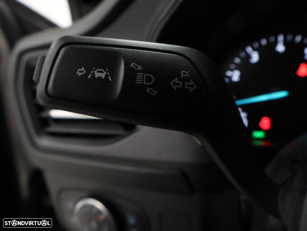 Ford Focus 1.0 EcoBoost MHEV ST-Line - 16