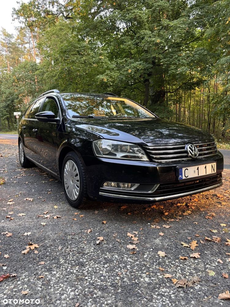 Volkswagen Passat - 11