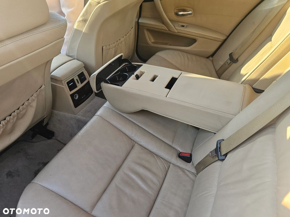 BMW Seria 5 - 22