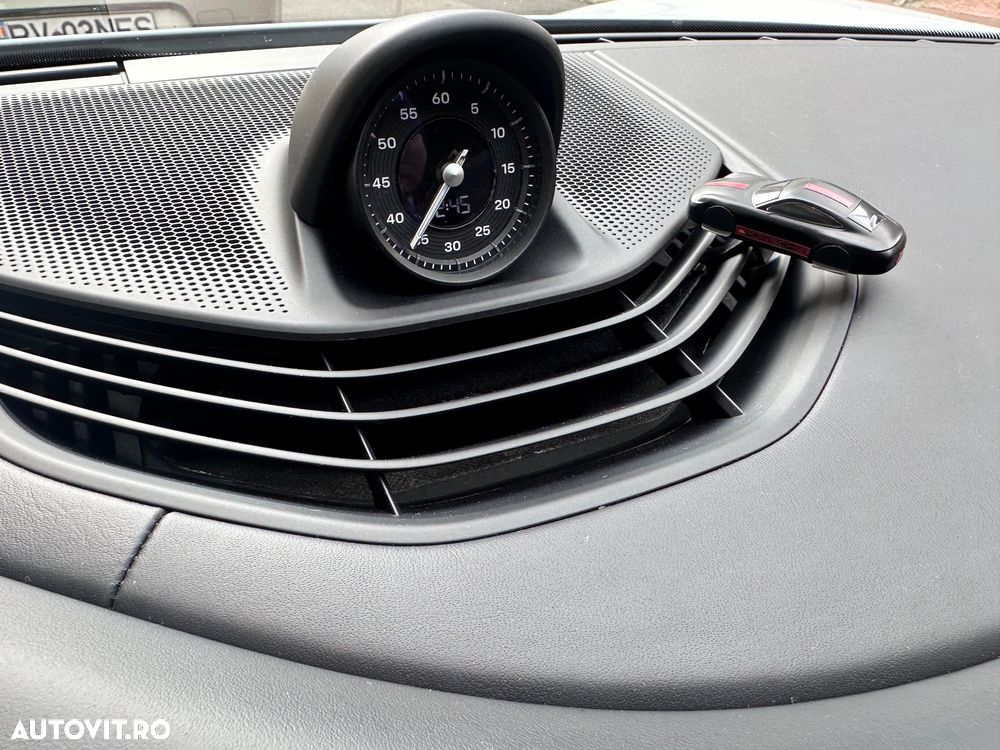 Porsche Taycan 4S Performancebatterie Plus - 6