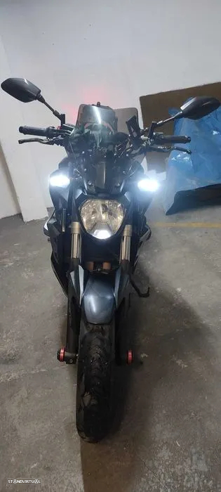 Yamaha MT-07 2015 - 9