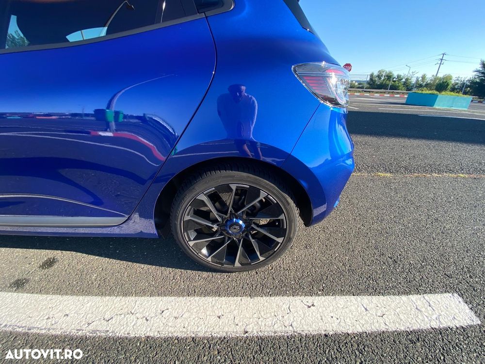 Renault Clio - 15