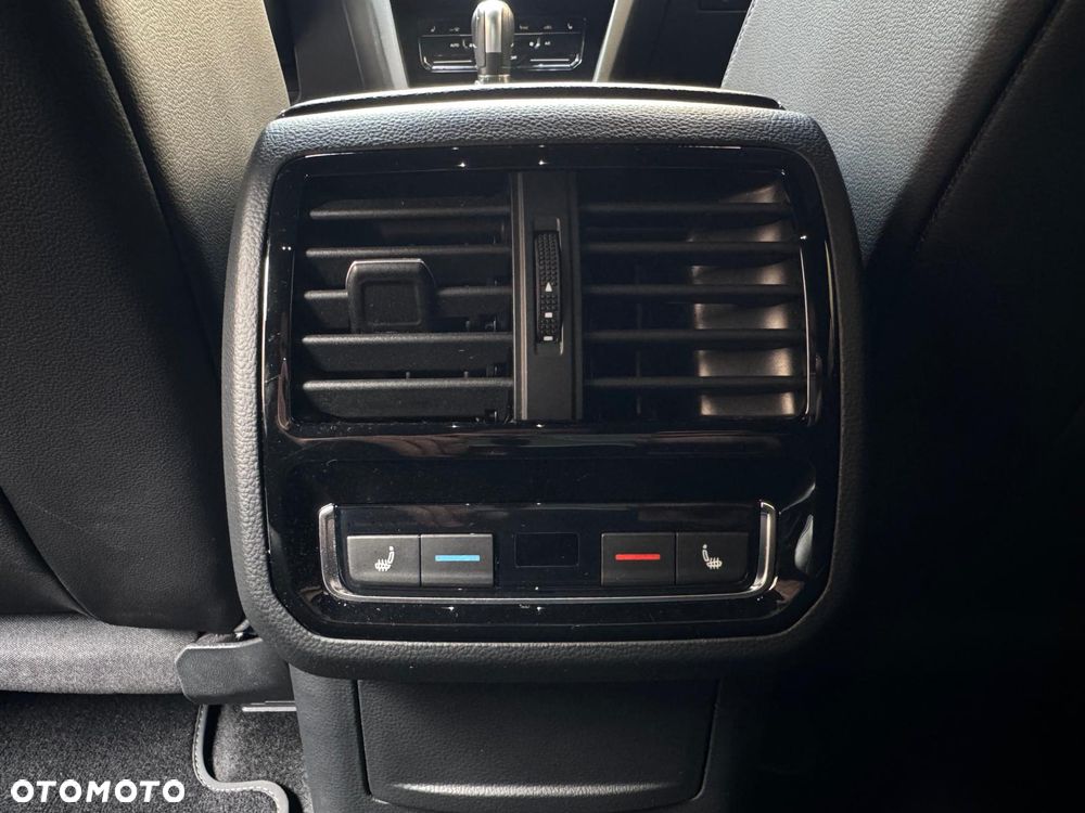Volkswagen Arteon 2.0 TDI R-Line DSG - 14