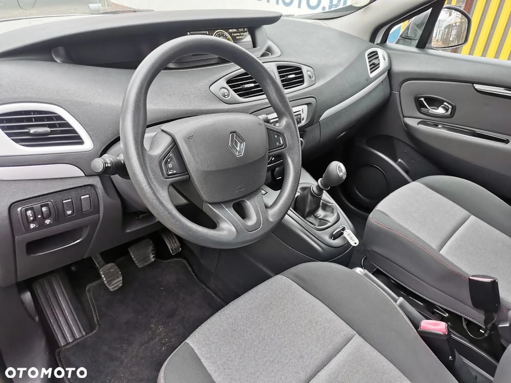Renault Scenic - 10
