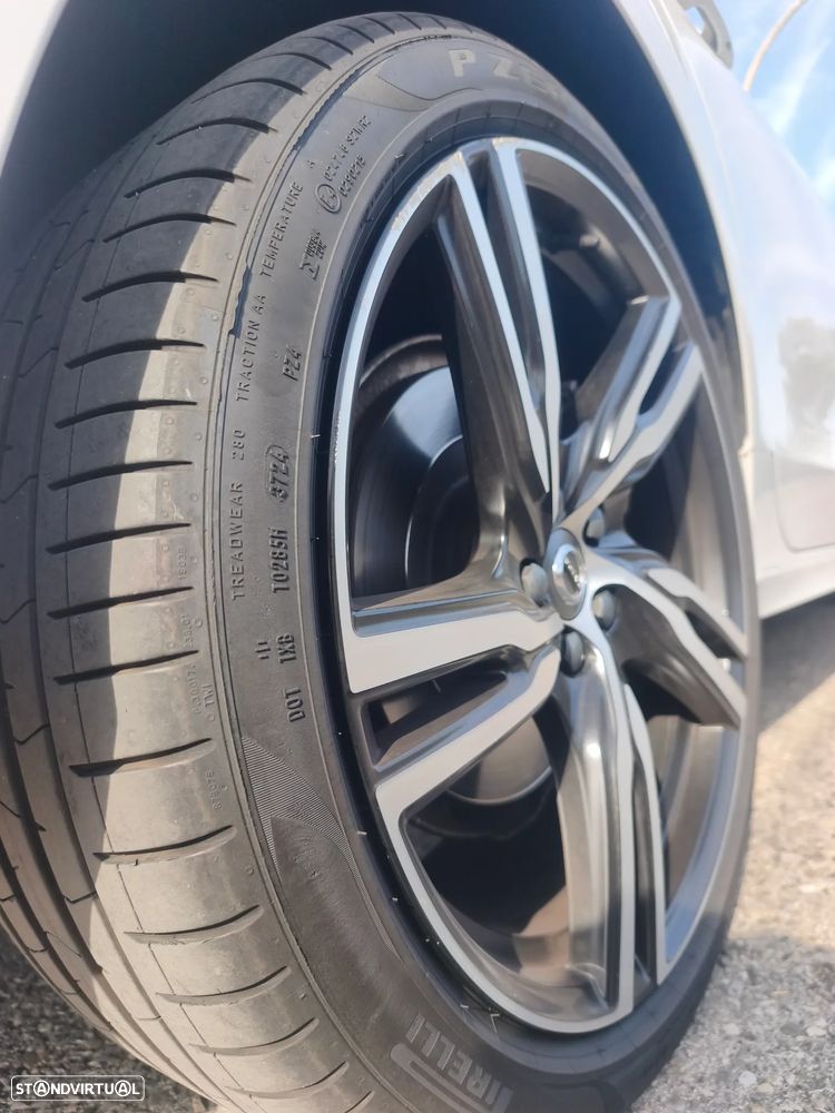 Volvo S90 T8 Twin Engine R-Design AWD (Plug-in Hybrid - 15
