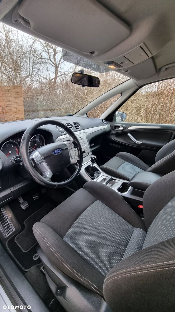 Ford S-Max 2.0 TDCi DPF Champions Edition - 10