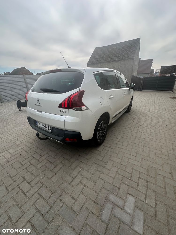 Peugeot 3008 HDi 115 Active - 4