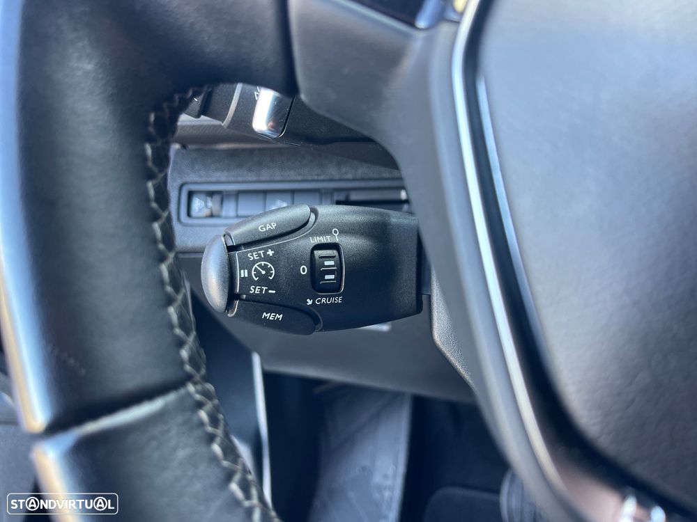 Peugeot 5008 BlueHDI 130 EAT8 Allure Pack - 19