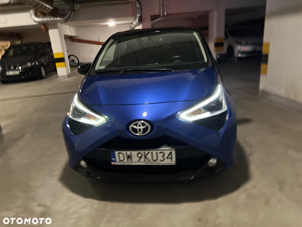 Toyota Aygo x.shift x-play connect - 12