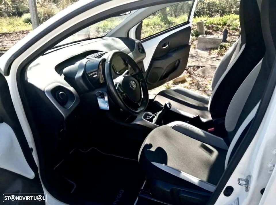 Toyota Aygo 1.0 X-Wave - 3