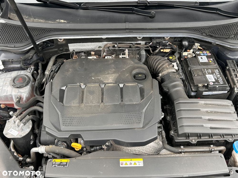 Volkswagen Passat 2.0 TDI SCR Comfortline DSG - 40