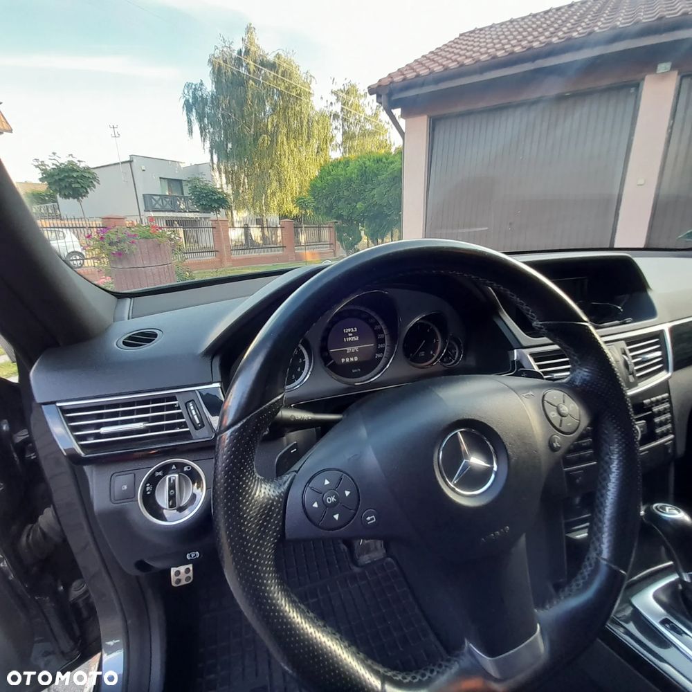 Mercedes-Benz Klasa E 220 CDI BlueEff - 6