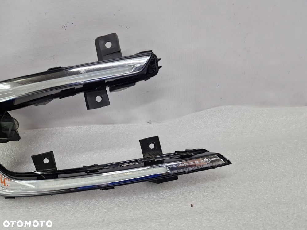 VW GOLF VII 7 GTE PRAWY HALOGEN / LED / DRL , NR 5GE941056B , NR AUKCJI LA424 - 4