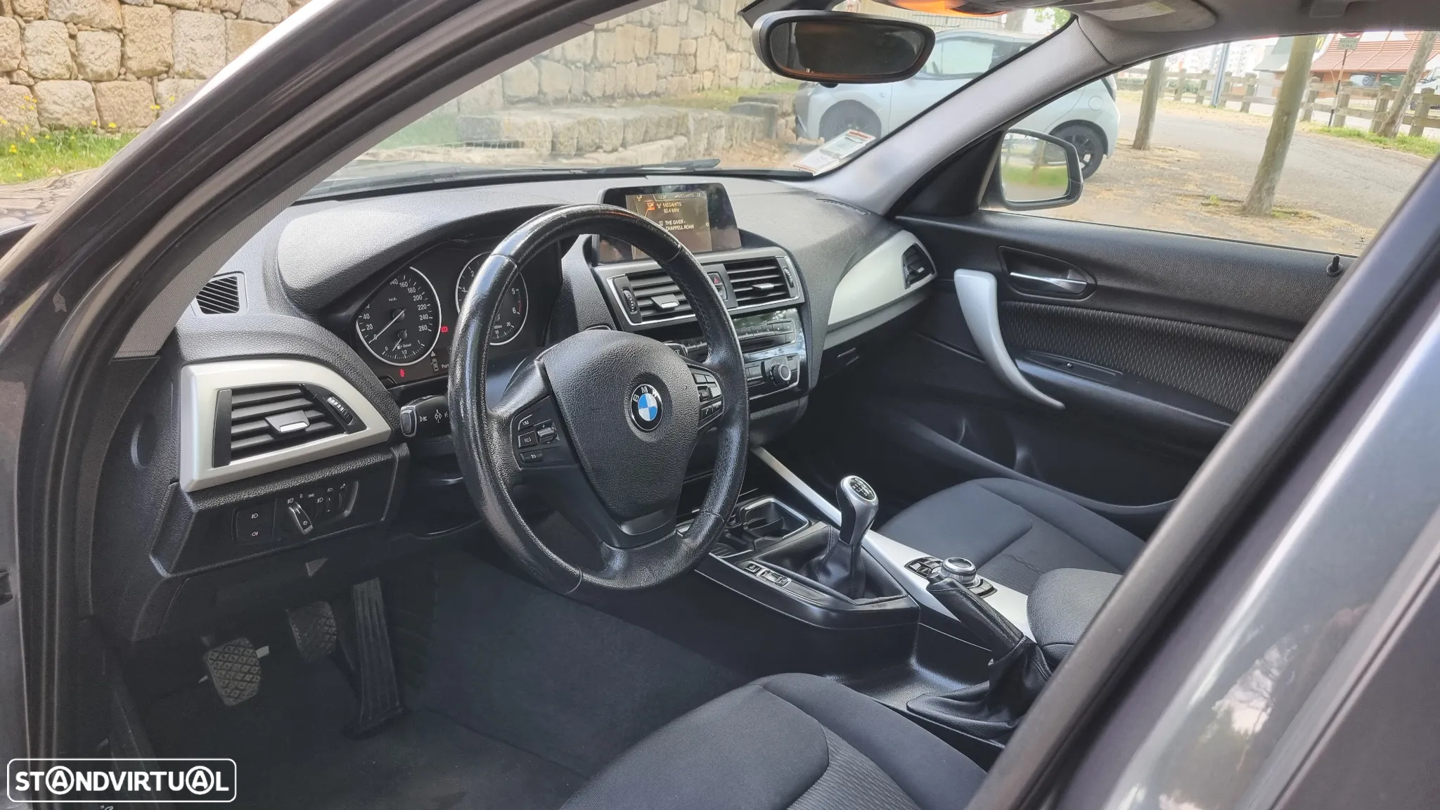 BMW 116 d EDynamics Line Urban - 18