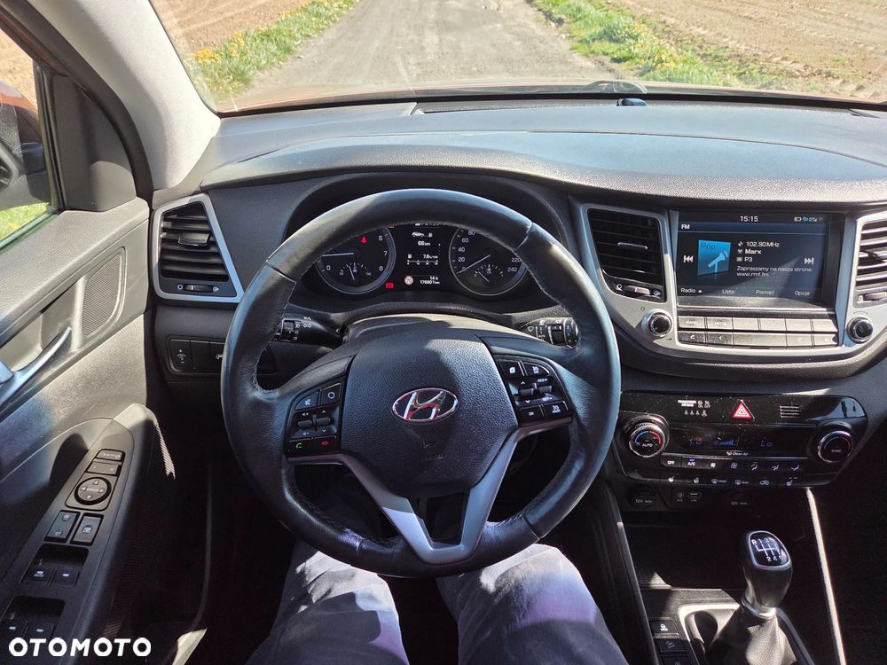 Hyundai Tucson 1.6 GDI BlueDrive Comfort 2WD - 10